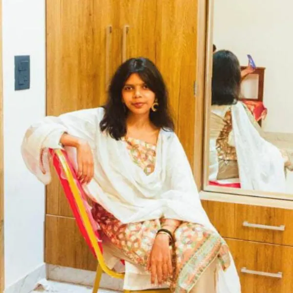 WHI Content Writer Sakshi Priyadarshani