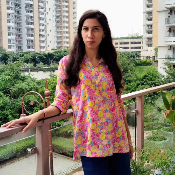 WHI SEO Executive Varsha Jha